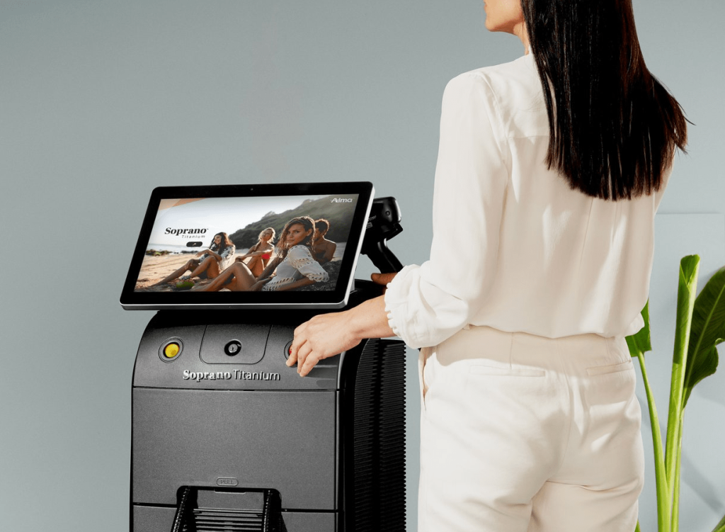 طول موج دستگاه لیزر تیتانیوم